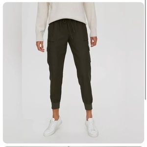 Aritzia Community Joggers